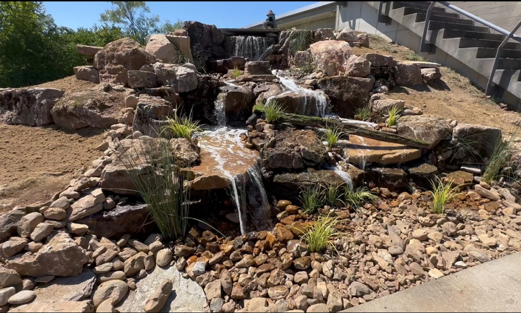 Maximizing Space: Small-Scale Water Garden and Pond Designs